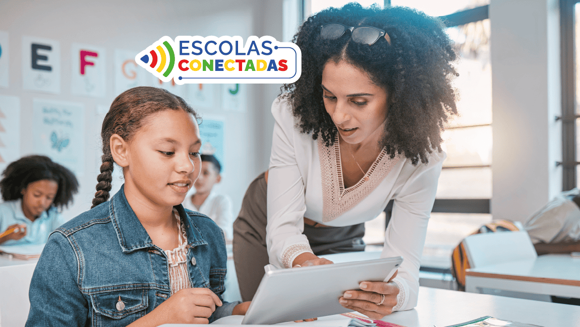 Guia de Educação Digital e Midiática busca preparar jovens para o uso crítico da tecnologia 1 banners portal escolas conectadas 1 2